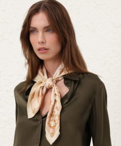 Attireunited.shop0093eb034e 2