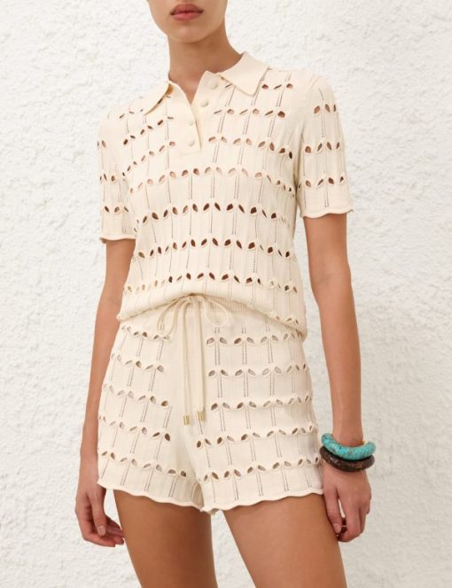 Attireunited.shop0bff0a5215 2