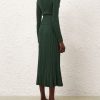 Attireunited.shop12ea29f8be 4