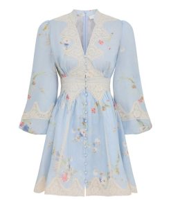 Attireunited.shop1396274a10 1