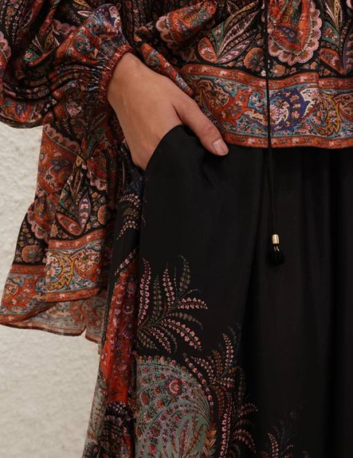 Attireunited.shop154437116e 5