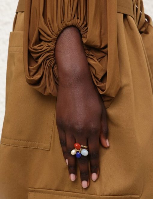 Attireunited.shop211e1102b4 2