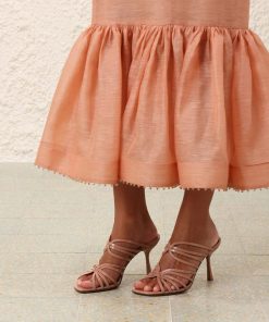 Attireunited.shop26dc28f14e 2