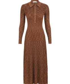 Attireunited.shop2c256acbd8 1