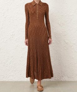 Attireunited.shop2c256acbd8 2