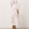 Attireunited.shop39a868fbb4 4