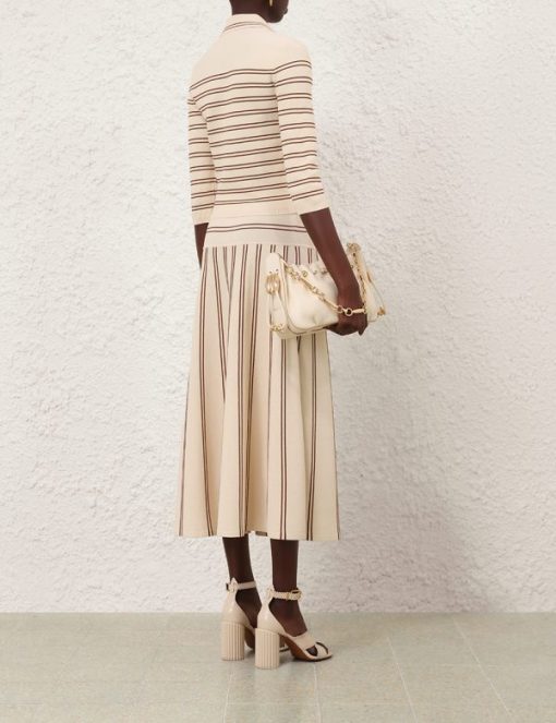 Attireunited.shop3a499a2592 4