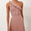 Attireunited.shop48a01aa6c8 2