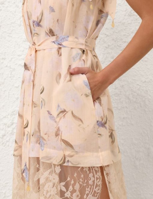 Attireunited.shop533515ab74 5