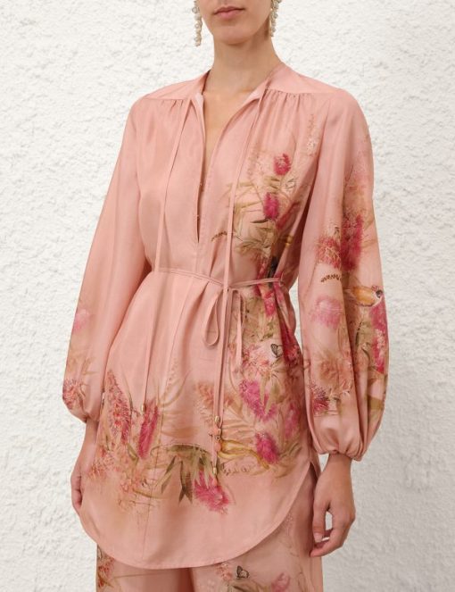 Attireunited.shop5a6e5f559e 2