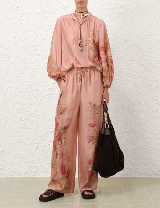 Attireunited.shop5a6e5f559e 7