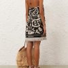 Attireunited.shop5a9baf87b7 4