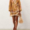 Attireunited.shop71524f52cd 7