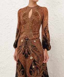 Attireunited.shop7ed58b4418 2