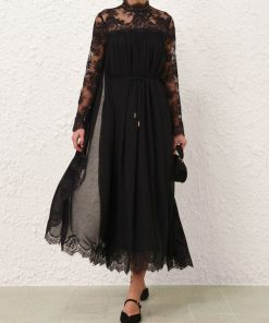 Attireunited.shop82698ea9a4 2