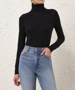 Attireunited.shop82f24e8948 2