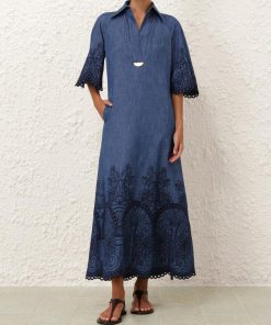 Attireunited.shop889a3f79e1 2