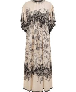Attireunited.shop8b9142bb02 1