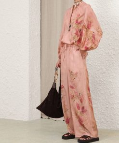 Attireunited.shop9277bca893 1