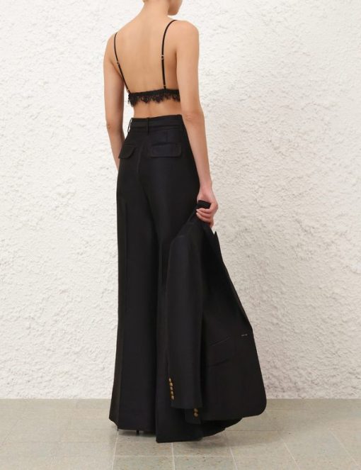 Attireunited.shop970a05f677 4