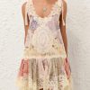 Attireunited.shop99571fafff 2