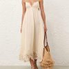 Attireunited.shop9e621e390e 7