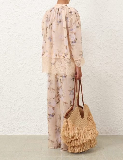 Attireunited.shopc98bdca220 4